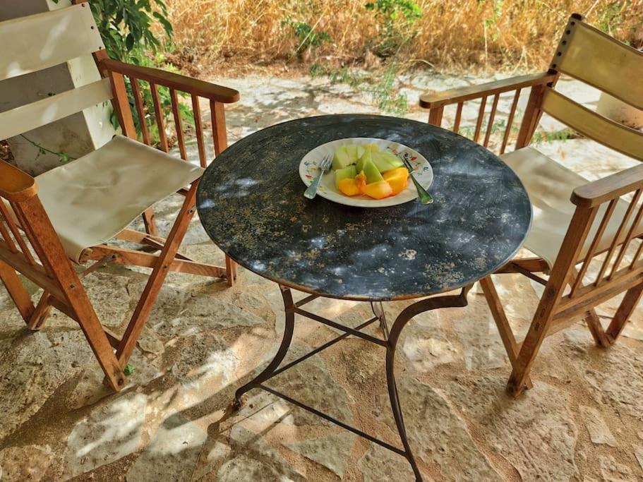 Στούντιο Σε Πέτρινο Σπίτι, Κοντά Σε Παραλία Apartment Kyparissia Exterior foto